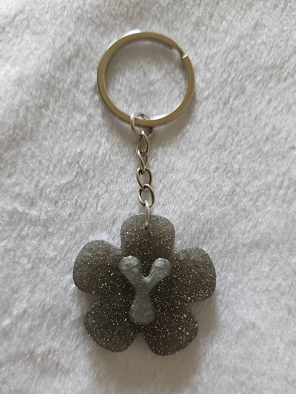 Silver Glitter Flower Initial Y Keychain